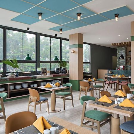 Maxonehotels At Kota Harapan Indah-贝克西 外观 照片