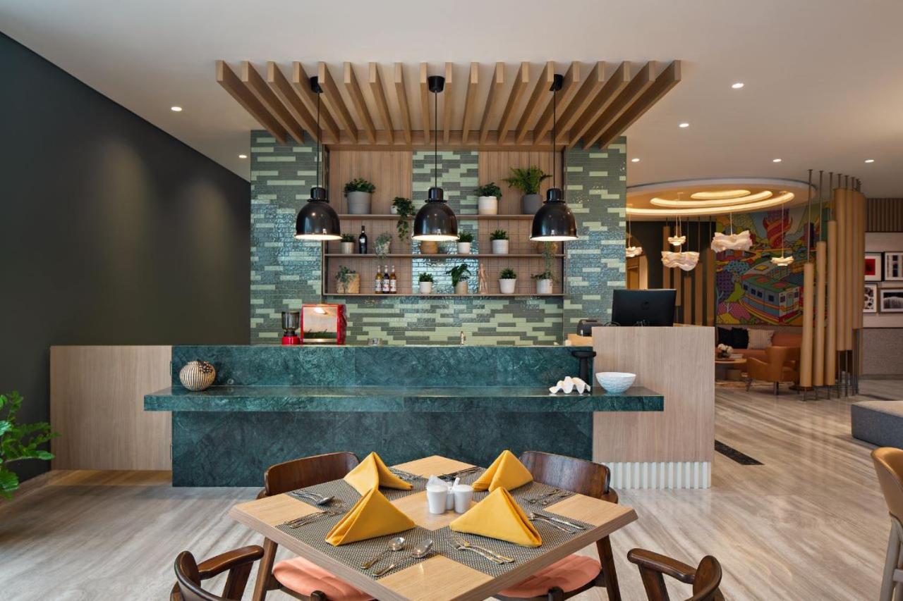 Maxonehotels At Kota Harapan Indah-贝克西 外观 照片