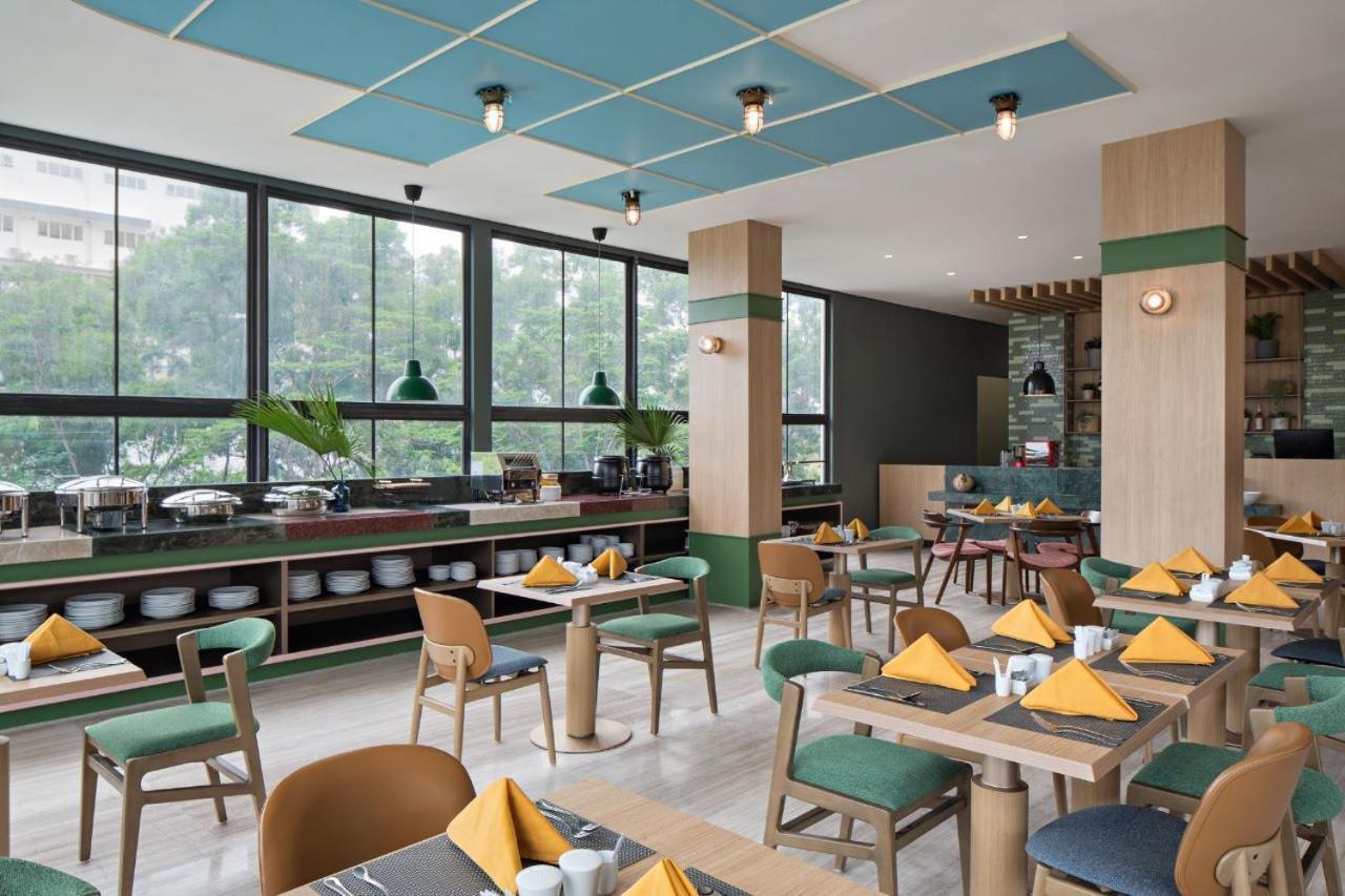 Maxonehotels At Kota Harapan Indah-贝克西 外观 照片