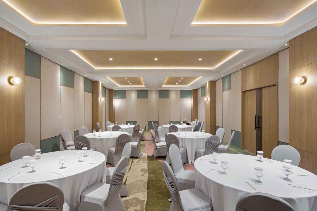 Maxonehotels At Kota Harapan Indah-贝克西 外观 照片